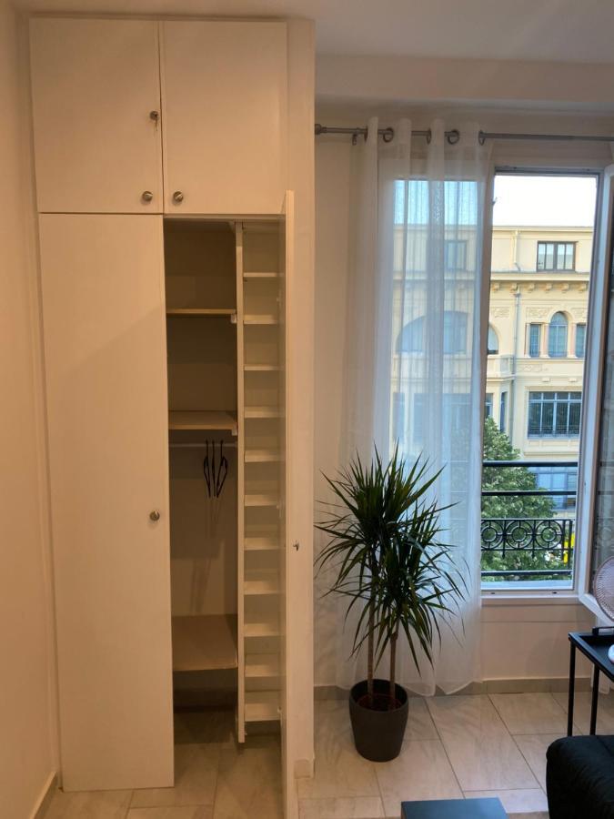 Studio Sur Avenue Jean Medecin A Nizza Exterior foto
