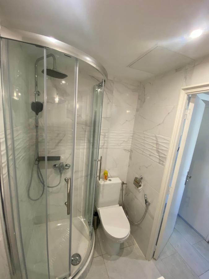 Studio Sur Avenue Jean Medecin A Nizza Exterior foto